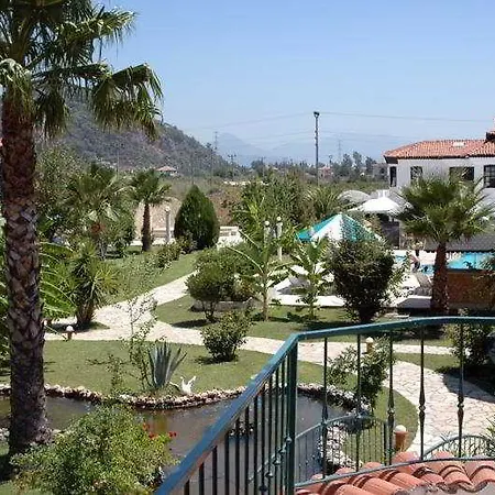 Szálloda Club Mel 3*