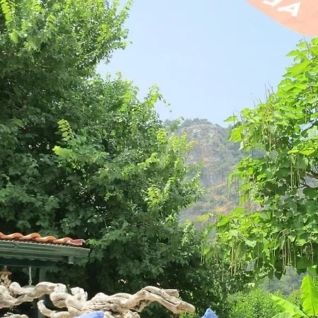 Club Mel מרמריס