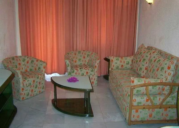 Club Mel فندق